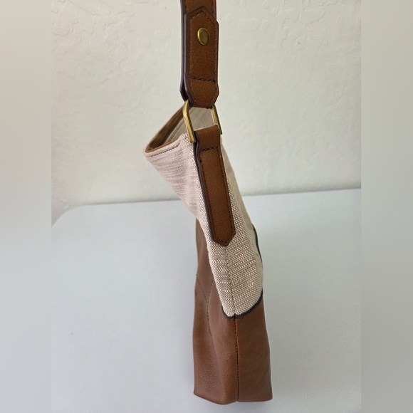 Fossil Tan Shoulder Bag with Embossed Logo - Picture 6 of 16